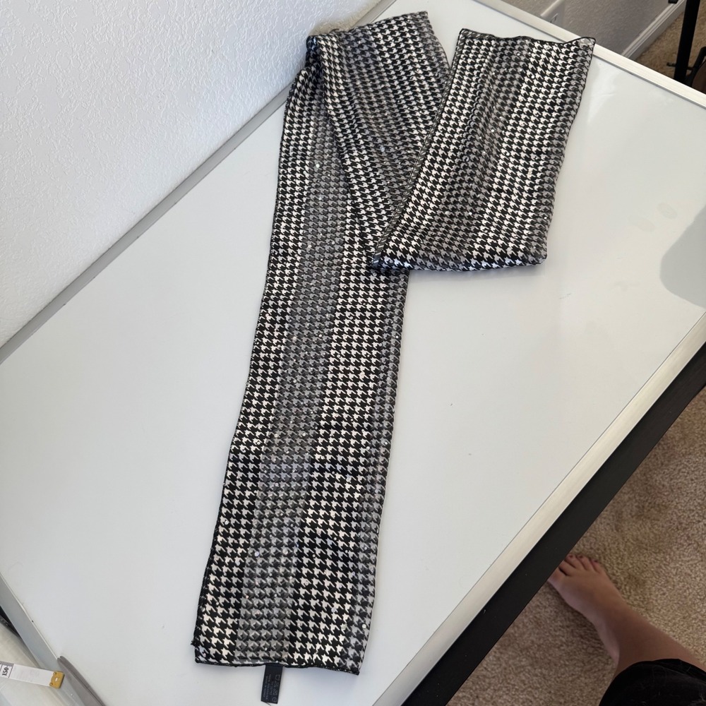 Houndstooth Scarf Black White Silver Sparkle Embellished Fashion Accessorie